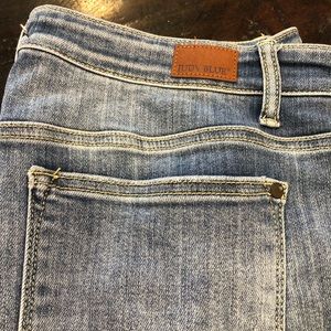 Judy blue boot cut jeans